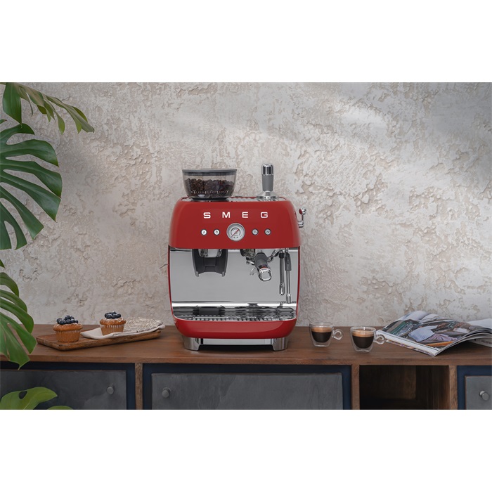 SMEG ŐRLŐVEL KOMBINÁLT ESPRESSO KÁVÉFŐZŐ, piros
