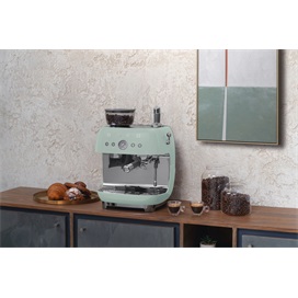 SMEG ŐRLŐVEL KOMBINÁLT ESPRESSO KÁVÉFŐZŐ, világoszöld