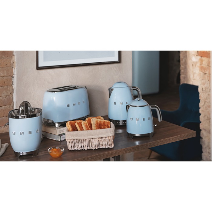 SMEG VÍZFORRALÓ, retro, állítható hőmérséklet, világoskék